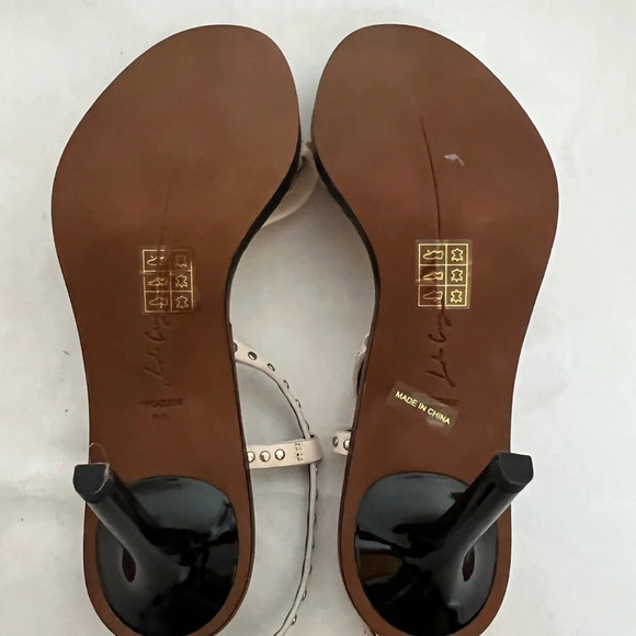 Lola Cruz Women Light Pink Suede Studded Heels US 9 EU 39 NWB - Picture 9 of 10